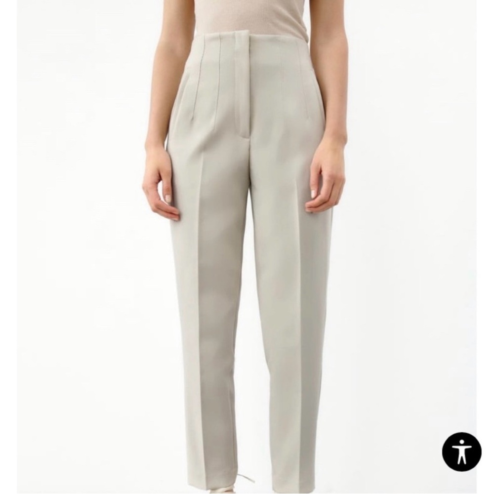 NWT Zara medium Women's Cream Trousers